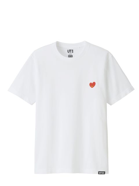 T-shirt, White, Clothing, Sleeve, Active shirt, Top, Font, Neck, Pocket, Jersey, 