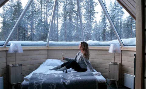 Northern Lights Igloo: The Best Glass Igloo For Winter 2020