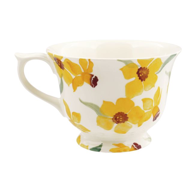 Drinkware, Tableware, Porcelain, Yellow, Cup, Teacup, Serveware, Cup, Mug, Ceramic, 