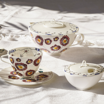 a set of tea cups on a table