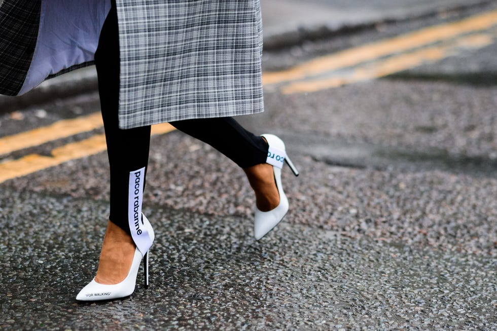 White, Street fashion, Human leg, Footwear, Leg, Ankle, Shoe, Fashion, Joint, Tartan, 