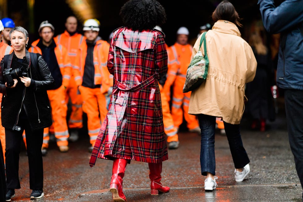 People, Street fashion, Fashion, Tartan, Human, Design, Plaid, Pattern, Event, Textile, 