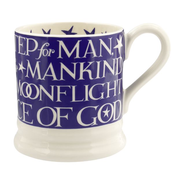 Mug, Drinkware, Cup, Coffee cup, Tableware, Cup, Ceramic, Font, Serveware, Porcelain, 