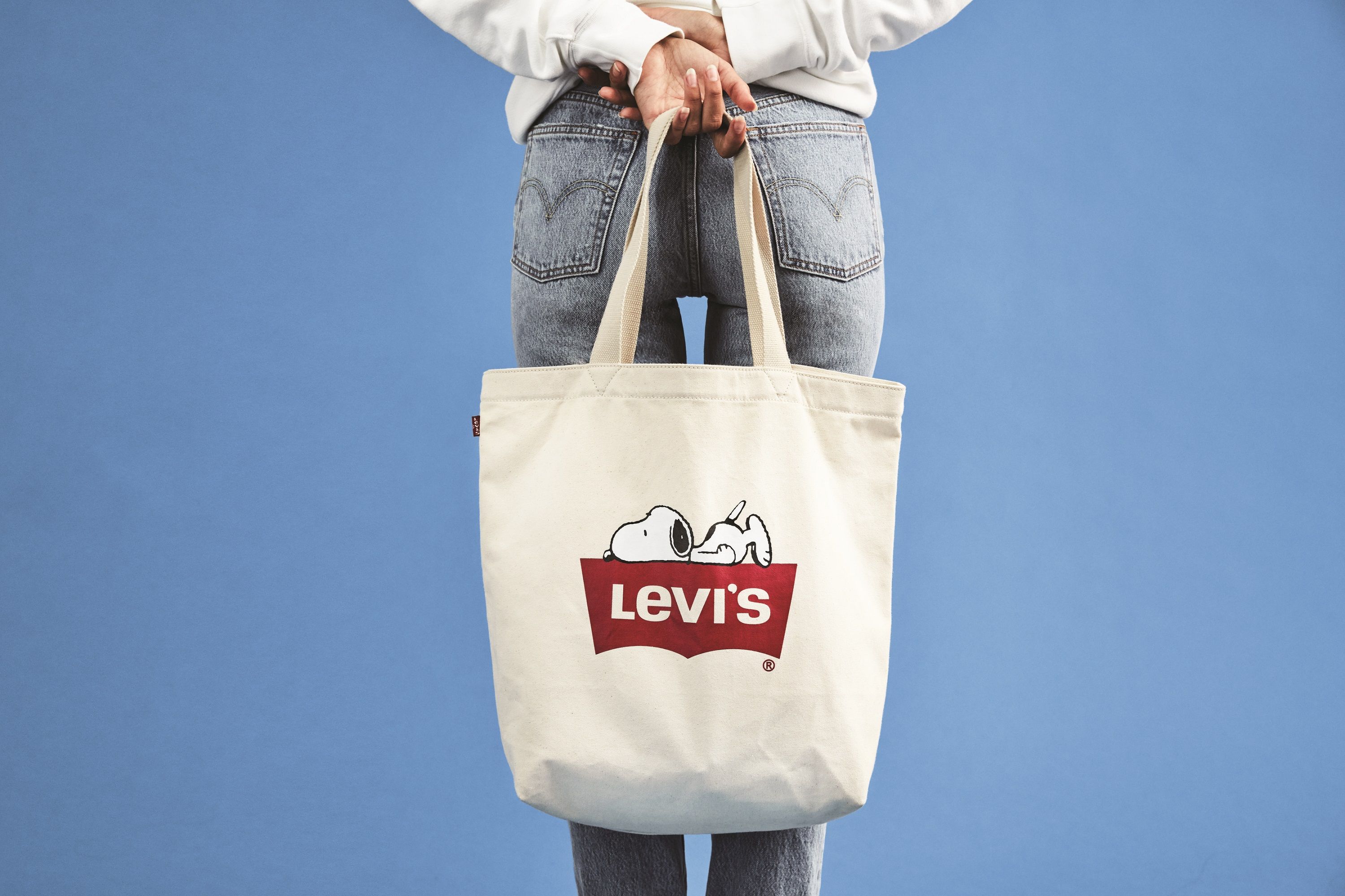 levi's x peanuts tote bag