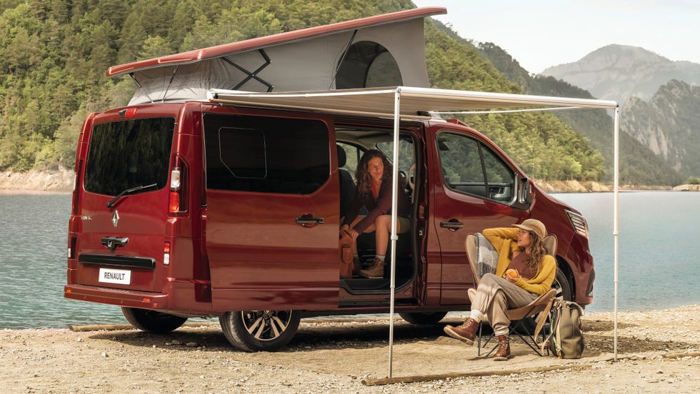furgoneta camper renault trafic spacenomad