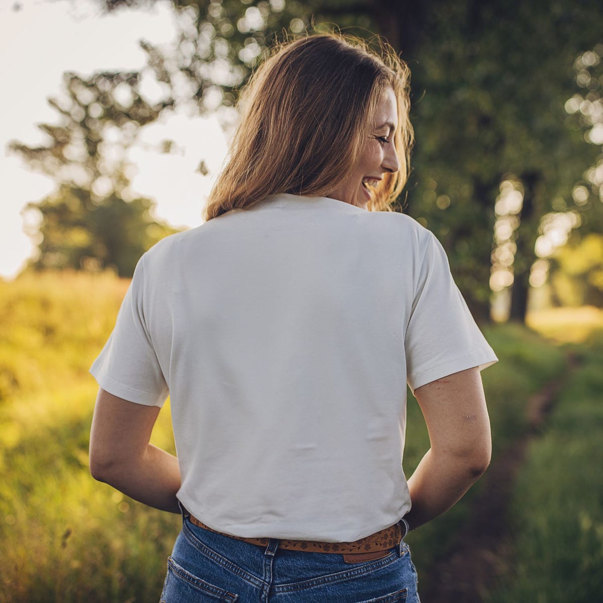 The best white T-shirt to complete every outfit