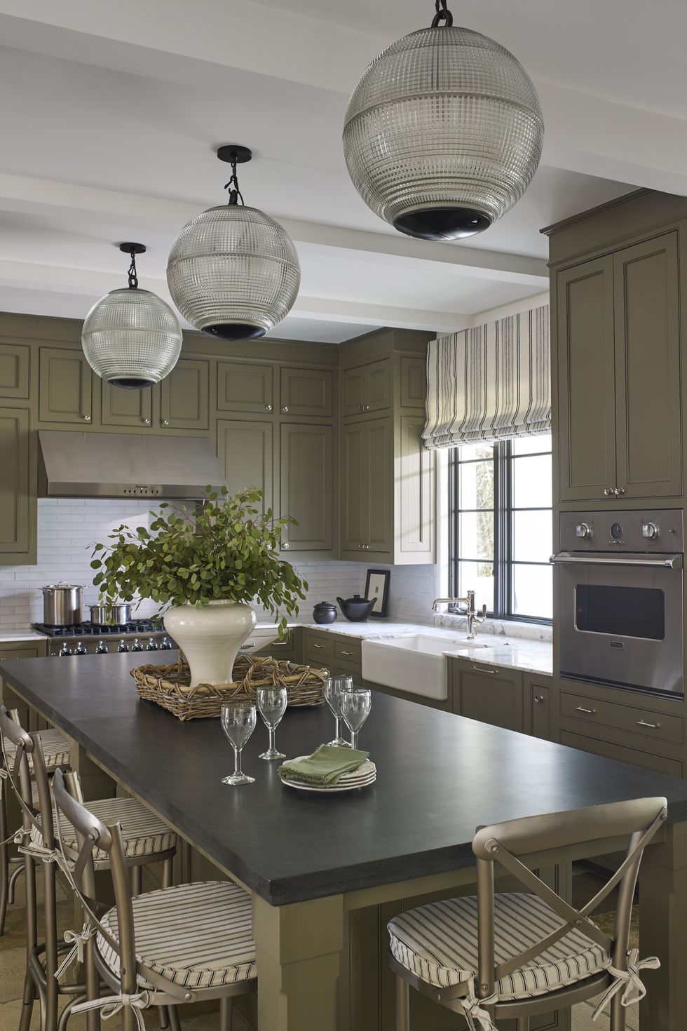 14 of the Best Kitchen Paint Colors to Rev Up Your Walls