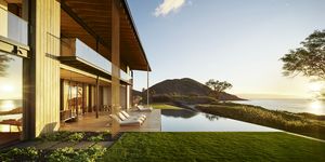 casa en hawai con piscina proyectada por walker warner architects