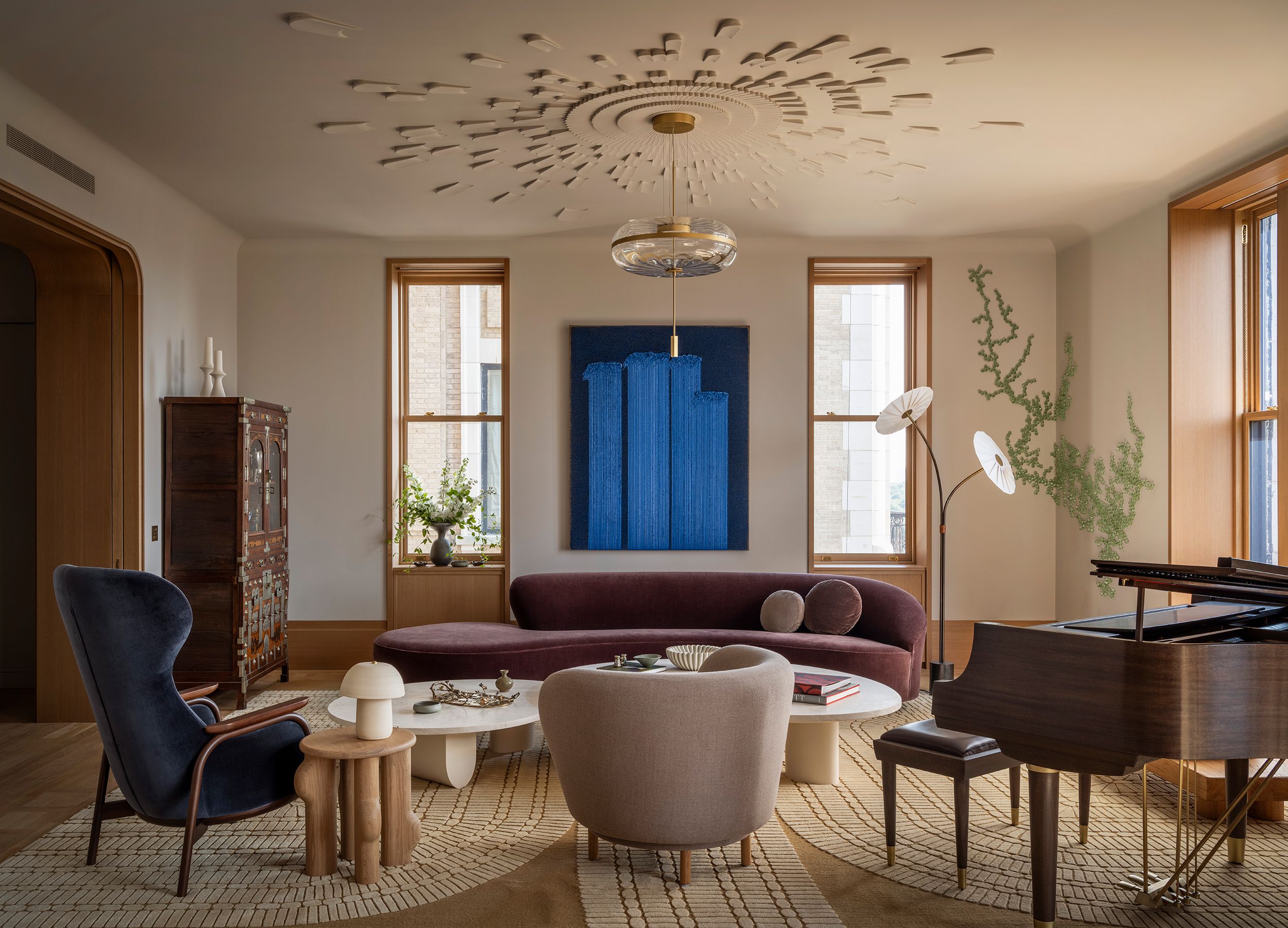 Jenn Johnson アート　インテリア A Humble Doorknob Dictated the Design this Stunning NYC Home