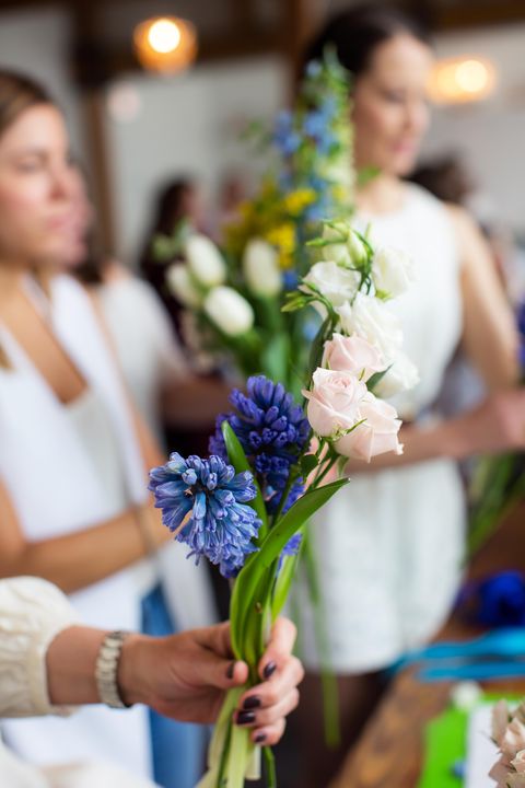 Flower Arranging, Flower, Floristry, Blue, Bouquet, Floral design, Plant, Cut flowers, Event, Dress, 