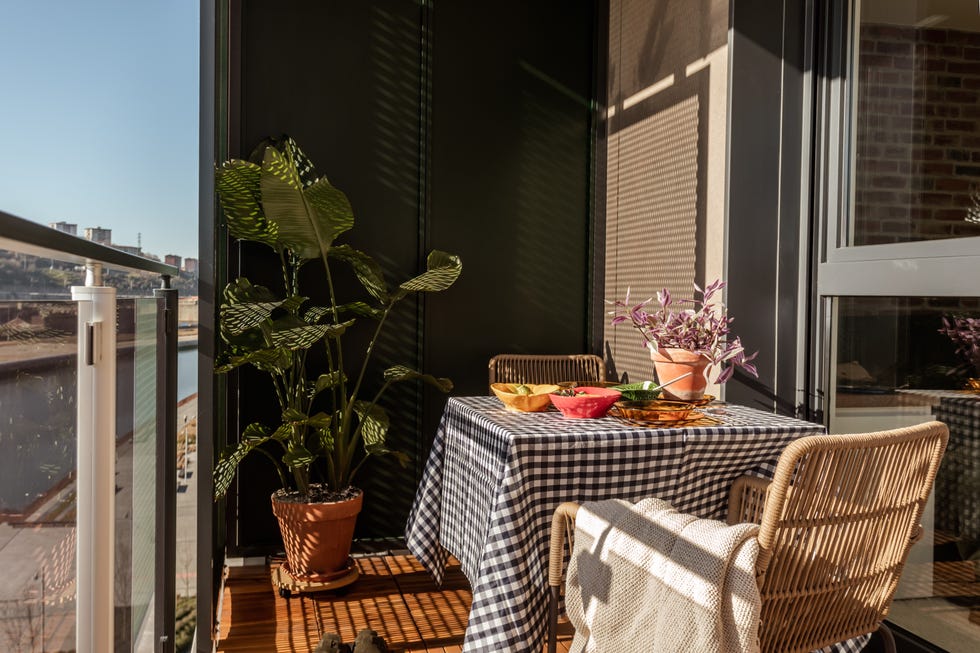 boho studio dan con la clave para transformar una anodina casa de nueva obra en bilbao en una oda al estilo industrial