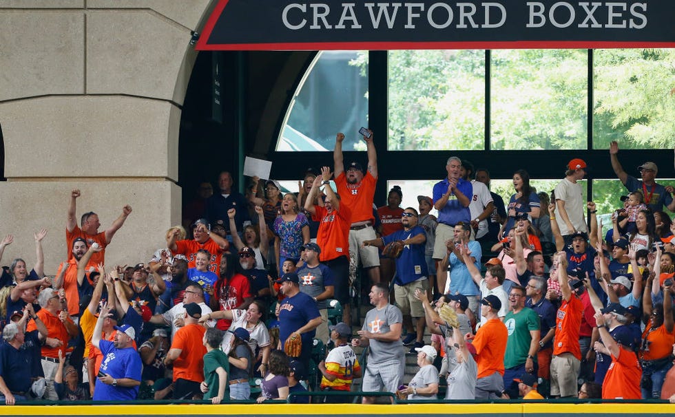 Braves Field, “World Greatest Baseballpark”, Where Bigger Did Not