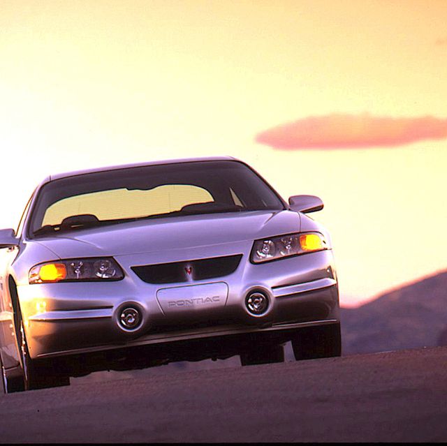 1999 Pontiac Grand Prix, Specifications - Car Specs