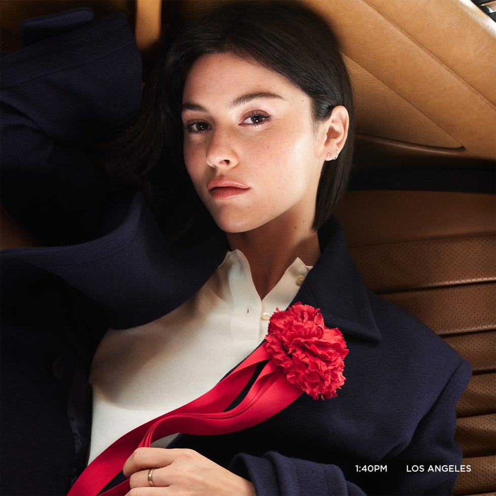 gracie abrams for hourglass cosmetics