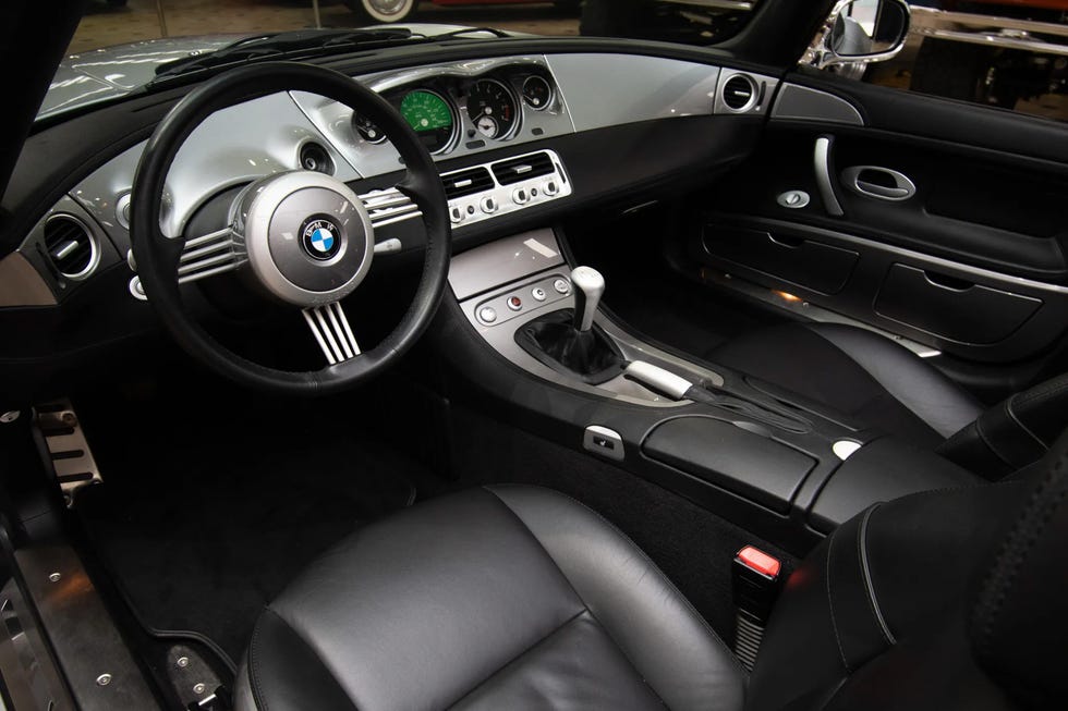 2001 bmw z8 interior