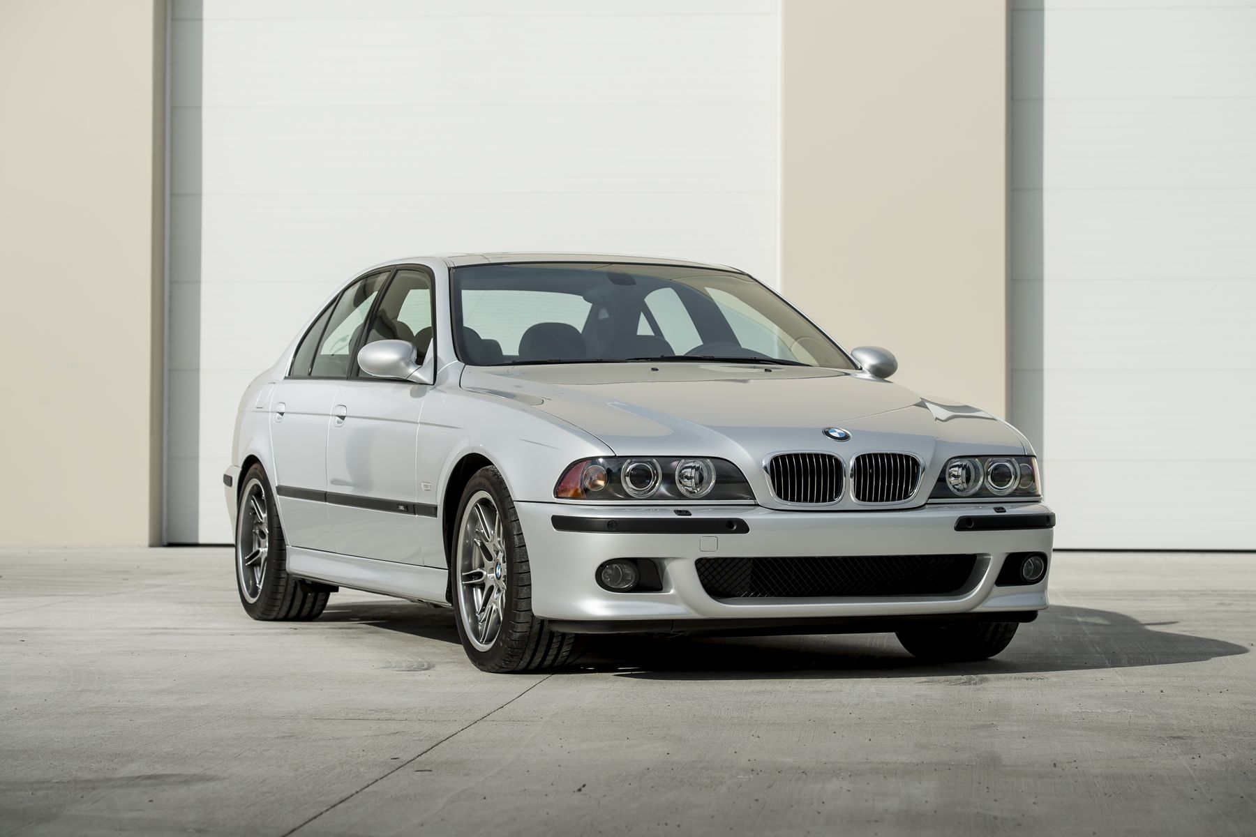 BMW M5 E39 2002 for sale at ERclassics