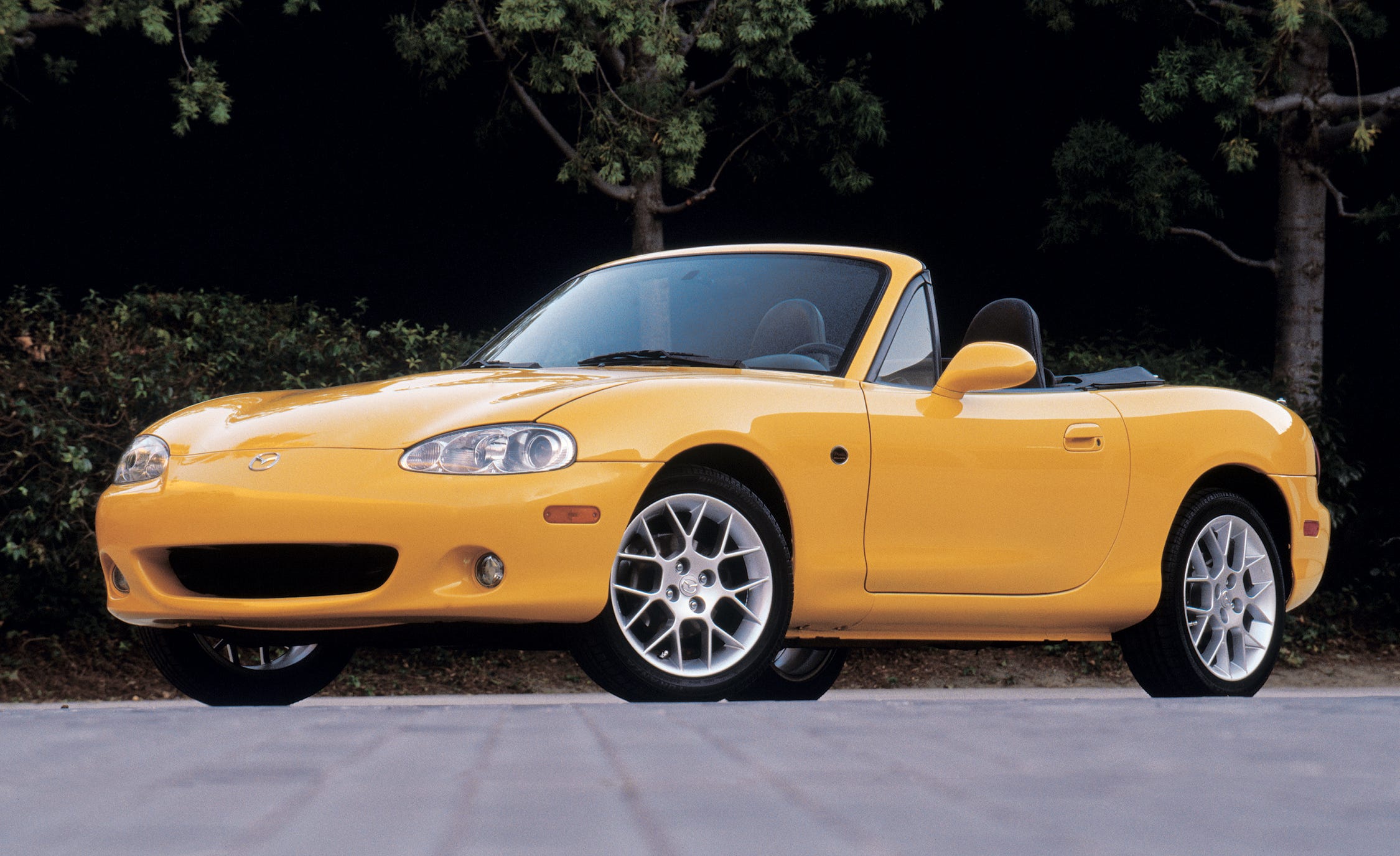 Mazda MX-5 Miata History, from 1989 to Today