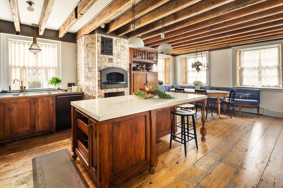 moonstruck house