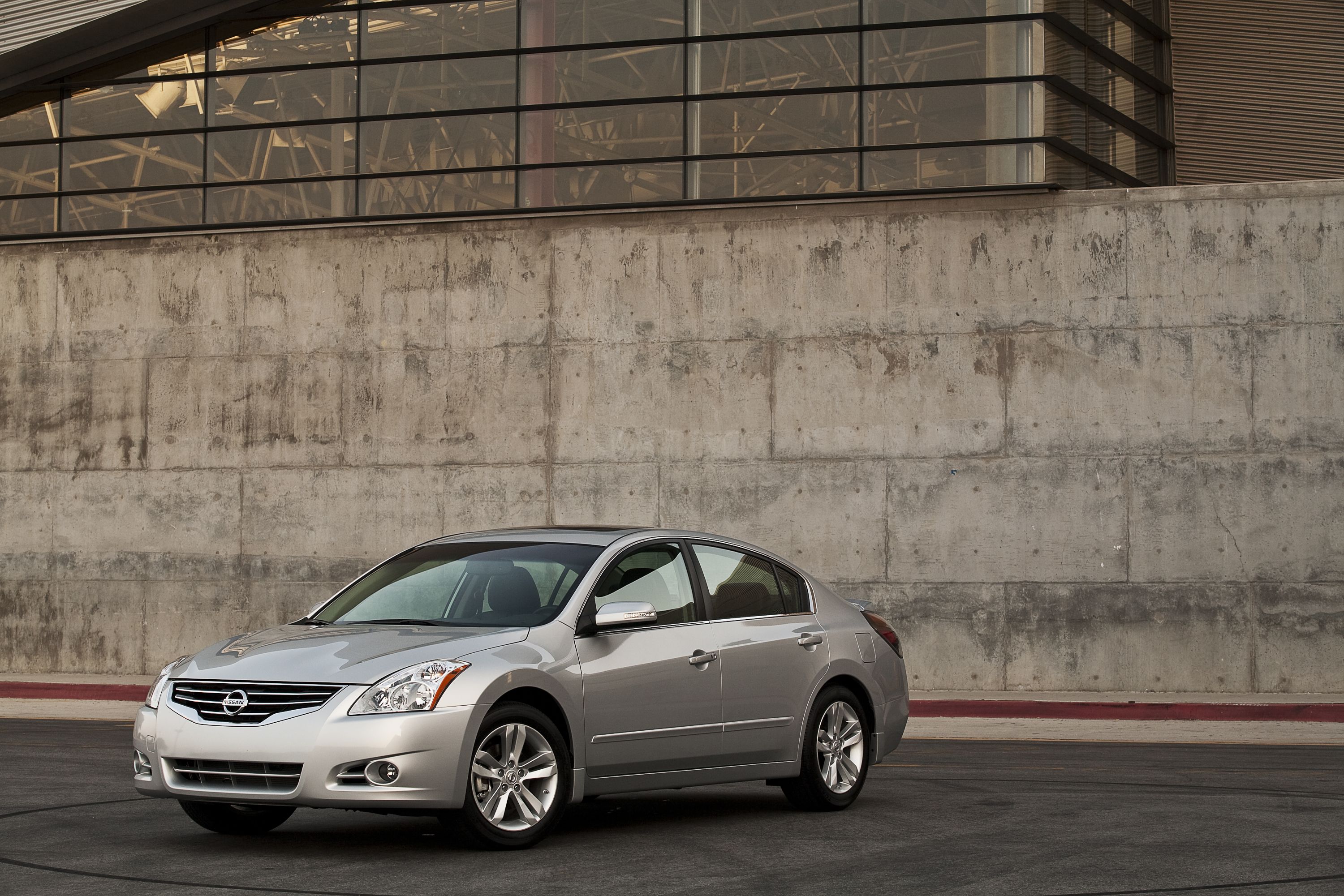 Brandon Nimmo on driving a 2010 Nissan Altima