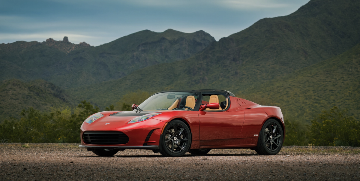 2011 Tesla Roadster Is Our Bring a Trailer Auction Pick