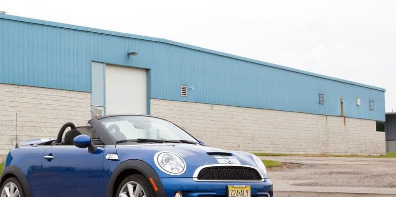 2015 Mini Cooper Roadster S / JCW Review, Pricing and Specs