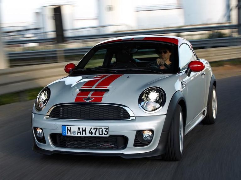 2015 Mini Cooper Coupe Review, Pricing and Specs