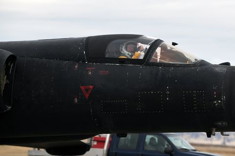 us air force maj “vudu”, u 2 dragon lady pilot for the 9th reconnaissance wing, prepares to taxi after returning from a training sortie at beale air force, california, dec 15, 2020