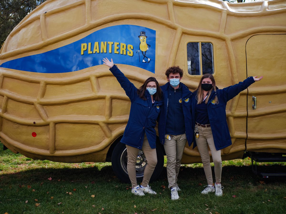 the peanutters and the nutmobile