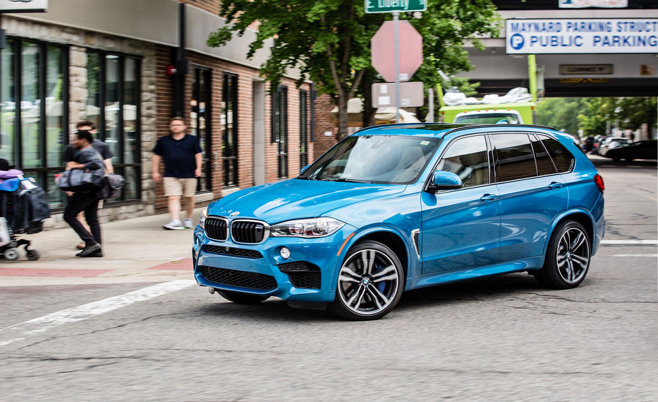 BMW X5 M Reviews | BMW X5 M Price, Photos, and Specs | Car and Driver