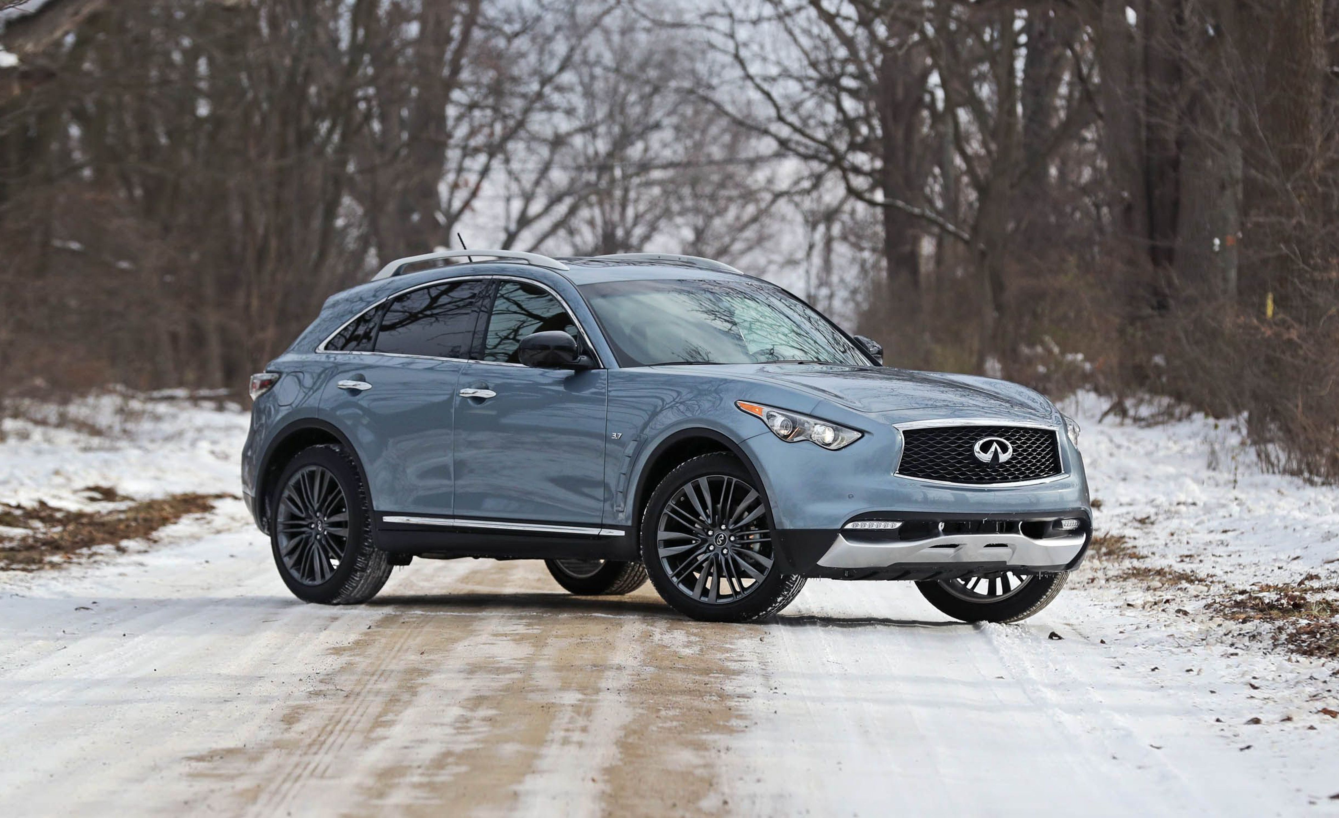 2017 Infiniti QX70 Reviews | Infiniti QX70 Price, Photos, and Specs ...