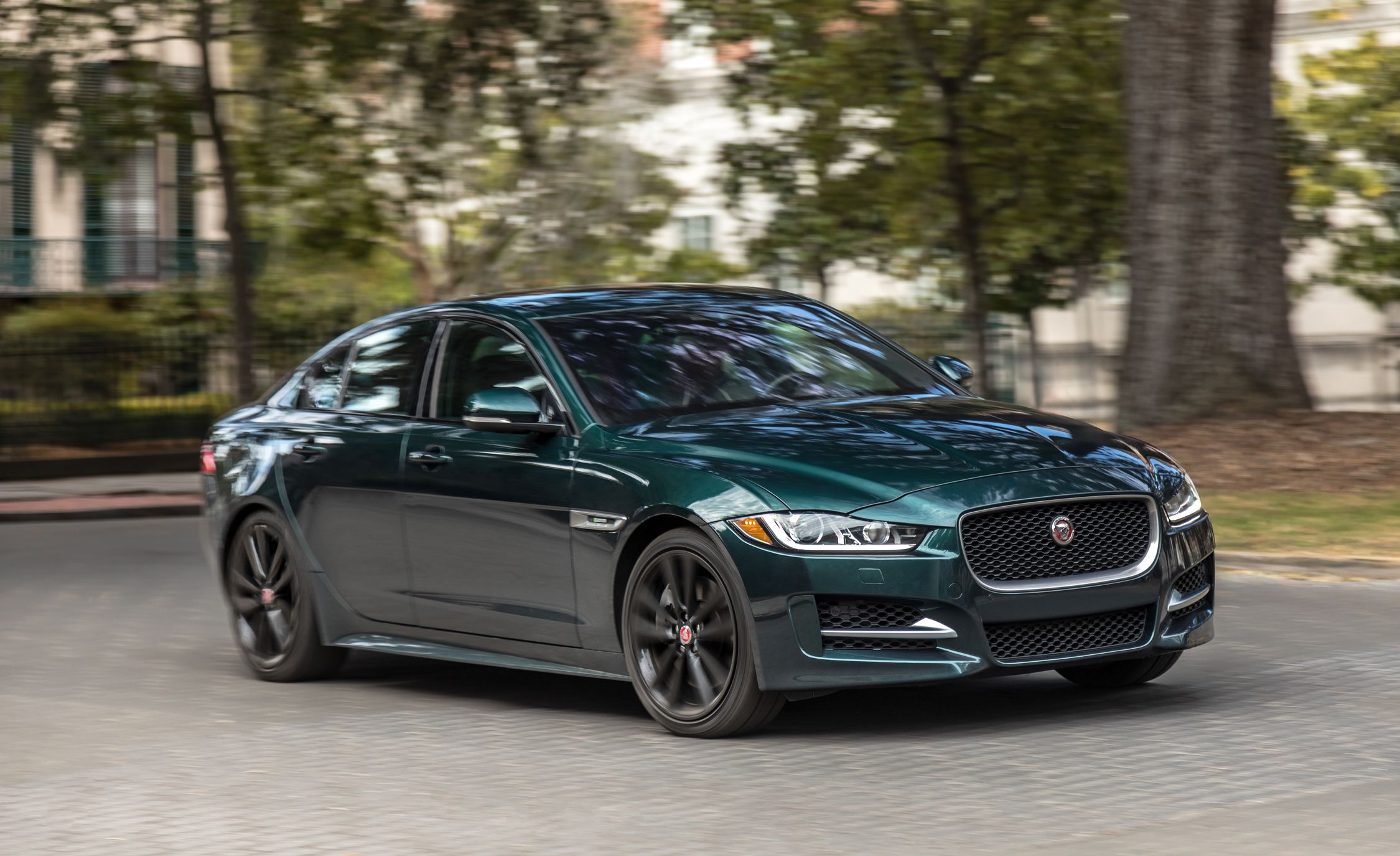 2017 Jaguar XE Review, Pricing, & Pictures
