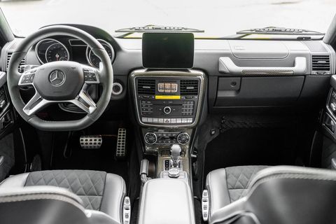 2017 mercedes benz g550 4x4² interior