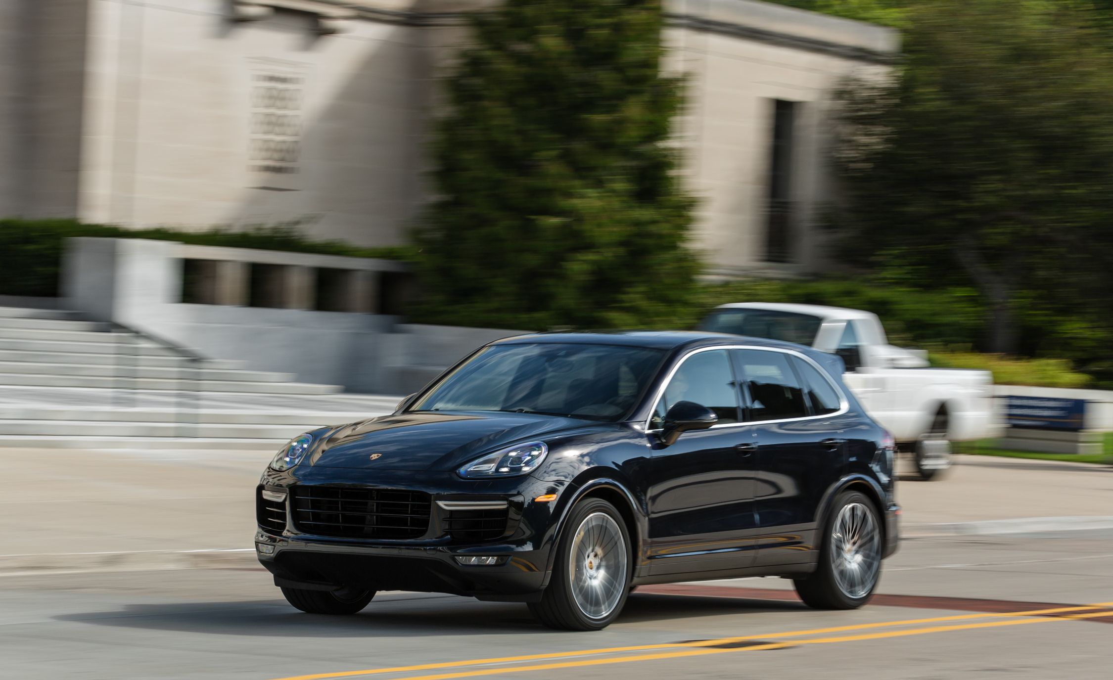 2018 Porsche Cayenne Turbo S Review