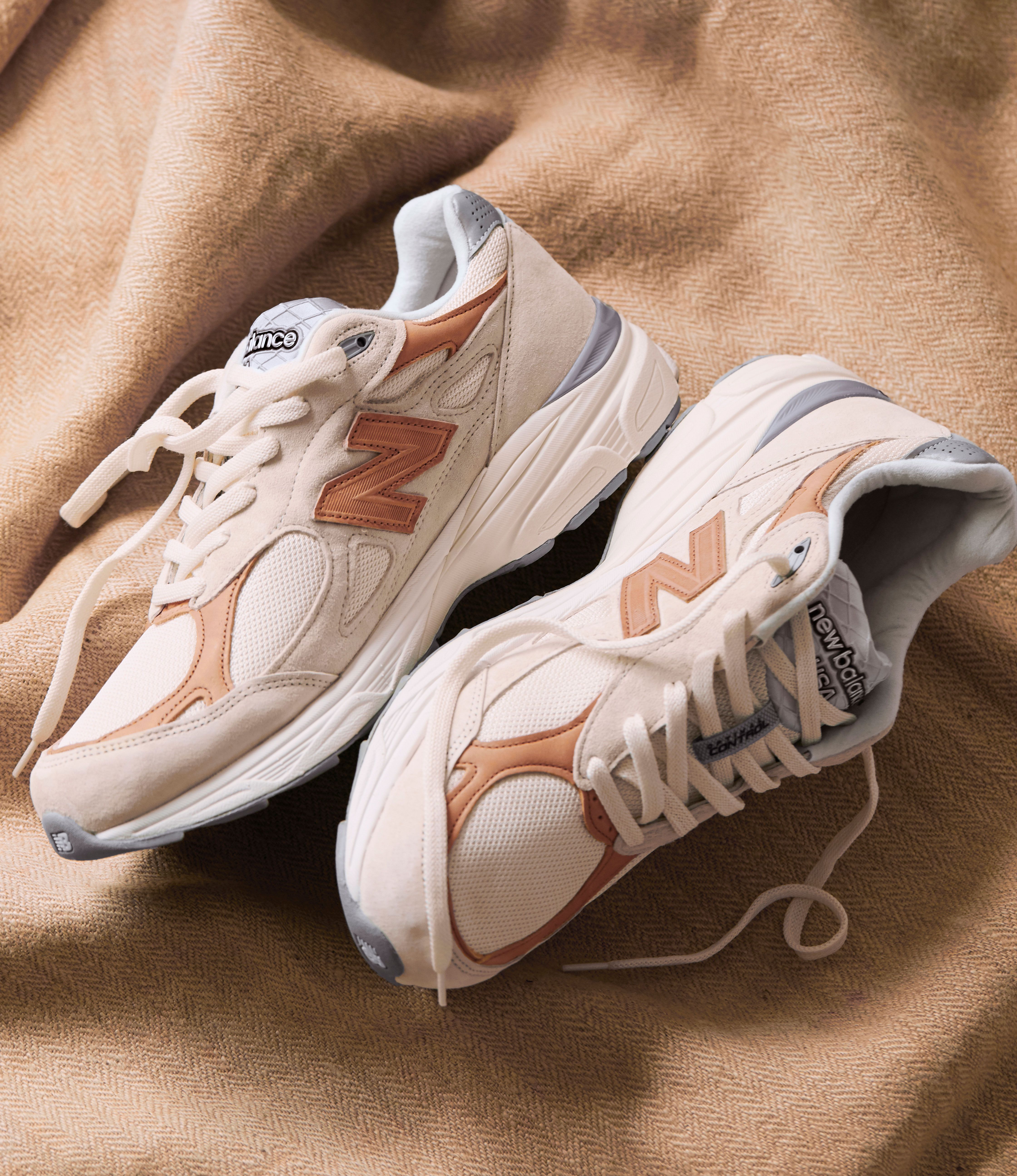 New balance x todd snyder 990v3 hot sale pale ale