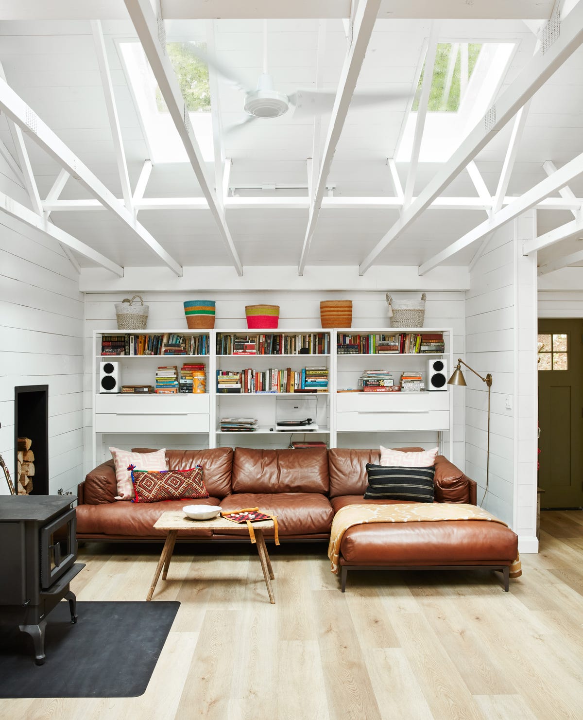 17 IKEA Finds Designers SWEAR By for Their Own Spaces