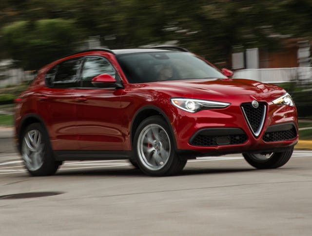 2018 Alfa Romeo Stelvio driving 2018 alfa romeo stelvio