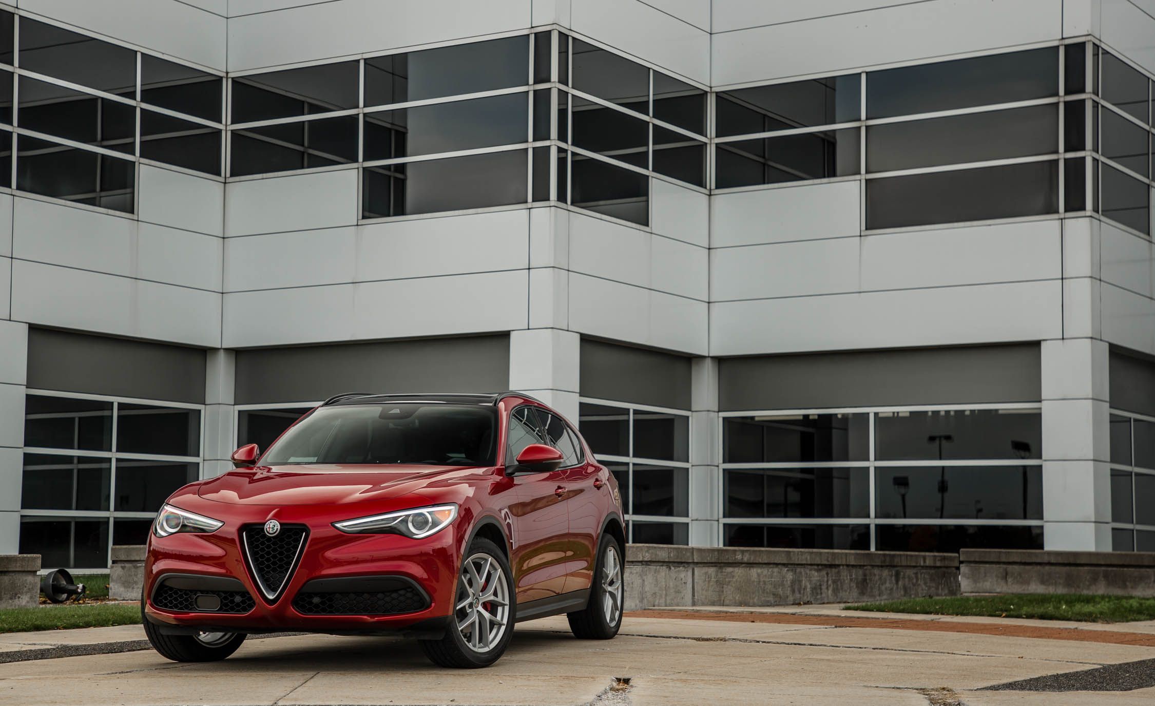 2018 Alfa Romeo Stelvio | Engine and Transmission Review | Car and Driver