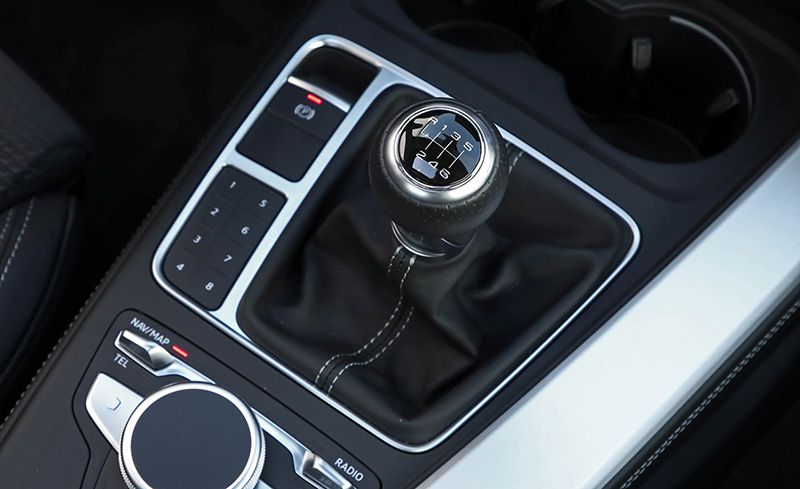 2018 Audi A4 manual shifter
