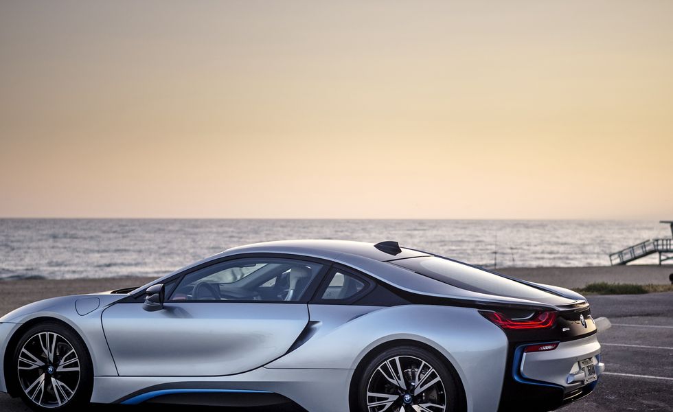 2018 Bmw I8 Review, Pricing, And Specs