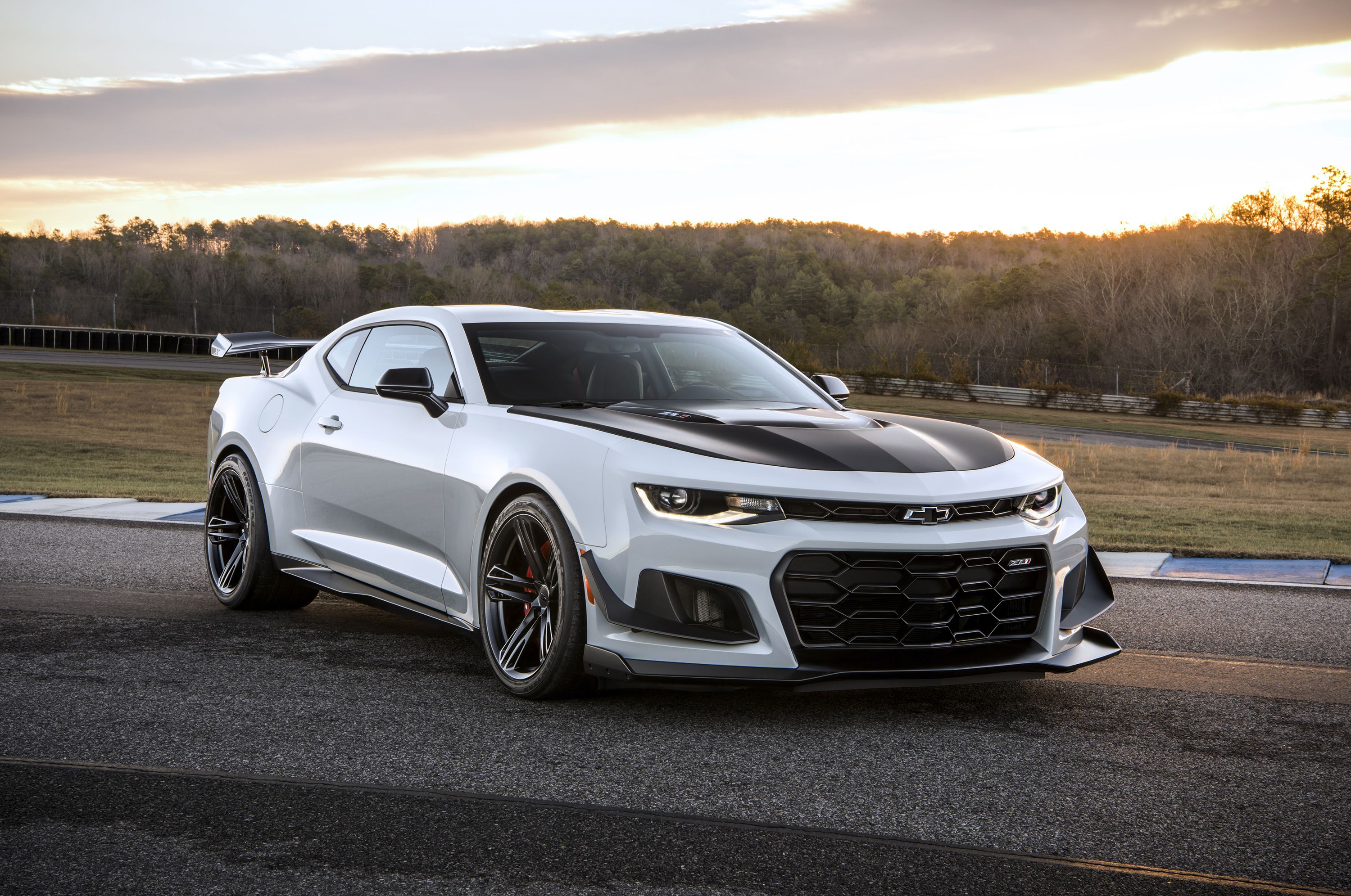 2019 Chevrolet Camaro ZL1 Review, Pricing, and Specs