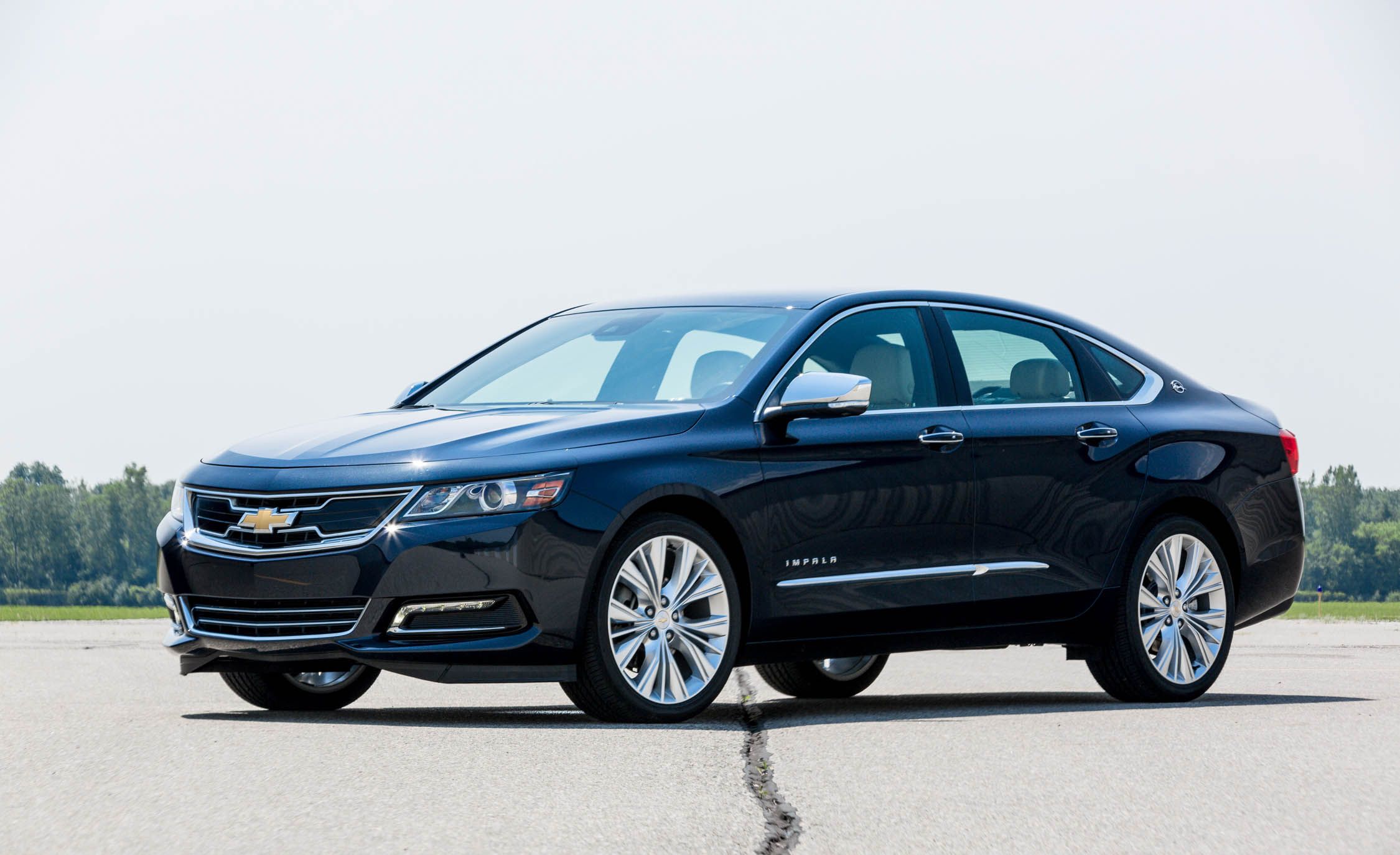 Chevrolet Impala Reviews Price Photos And Specs Chevrolet Impala Reviews Price Photos And Specs Car Driver