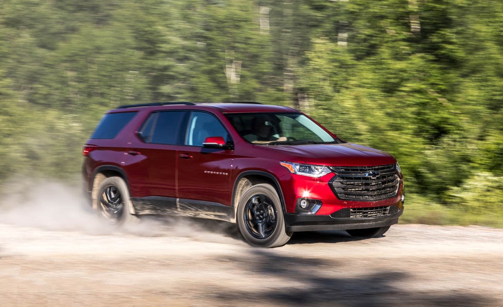 Choosing The Right Midsize SUV: Subaru Ascent vs. Chevy Traverse