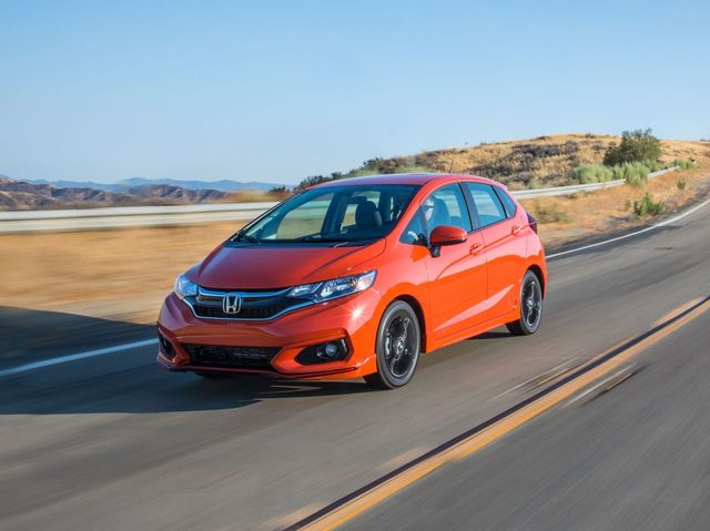  Revisión, precios y especificaciones de Honda Fit