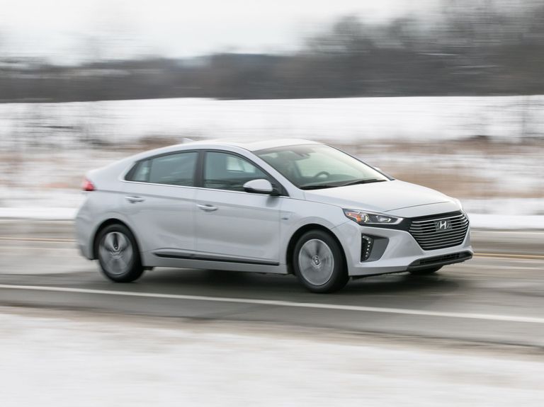 2022 Hyundai Ioniq Hybrid Prices, Reviews, and Pictures