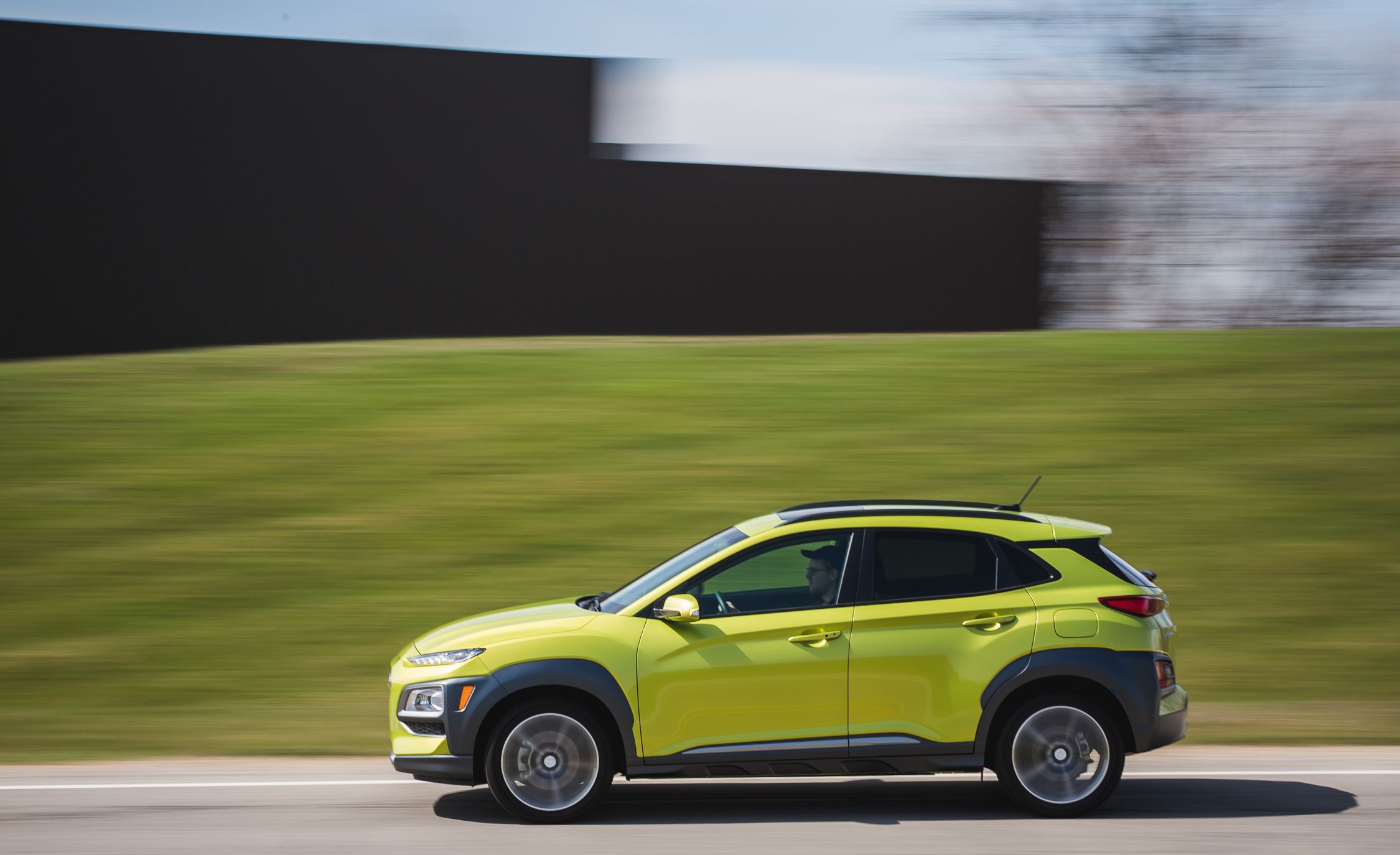 2019 Hyundai Kona Reviews Price Photos And Specs 2019 Hyundai Kona Reviews Price Photos And Specs Car Driver