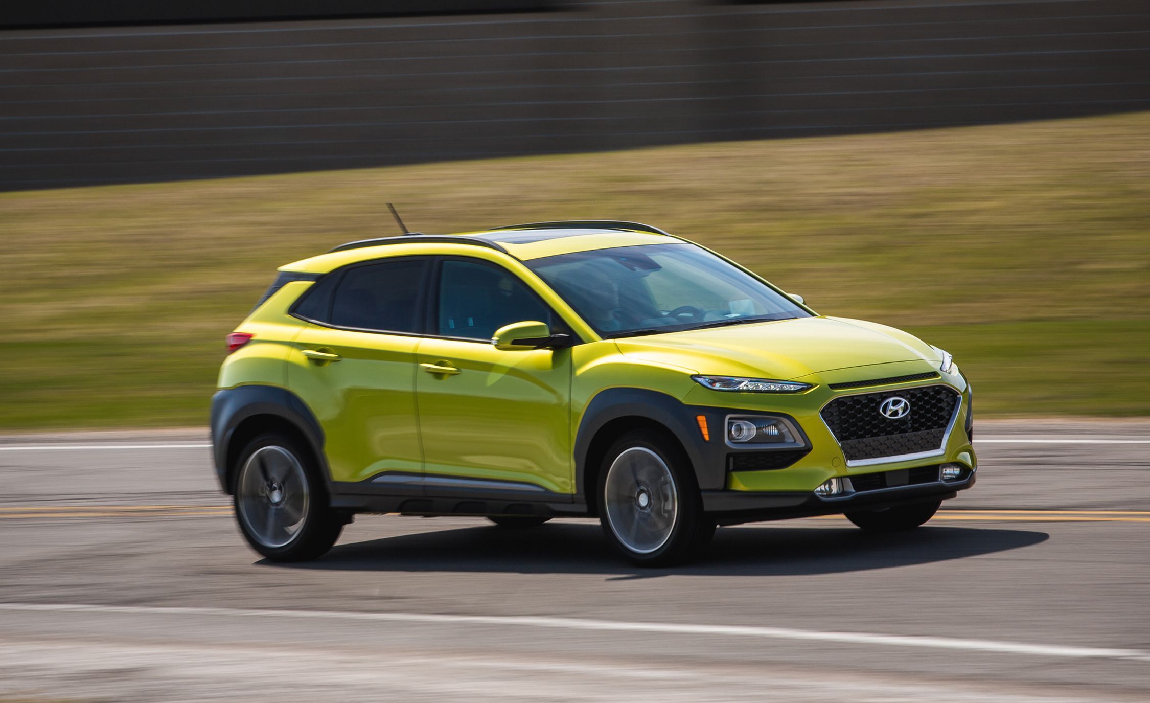 Đánh giá xe Hyundai Kona 2019  đàn em của Tucson  Hyundai Thái Nguyên