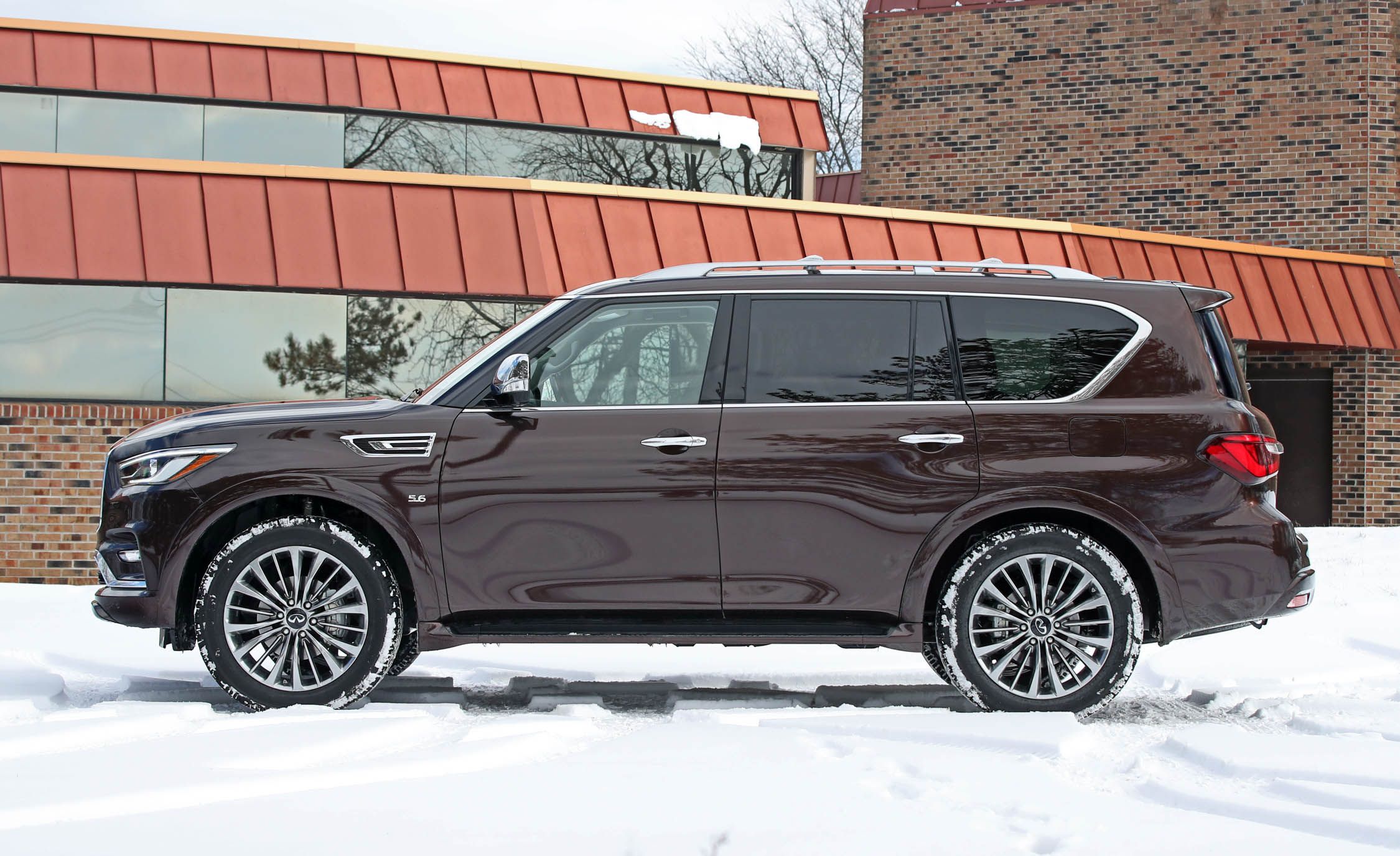 Length of infiniti qx80 Length of infiniti qx80