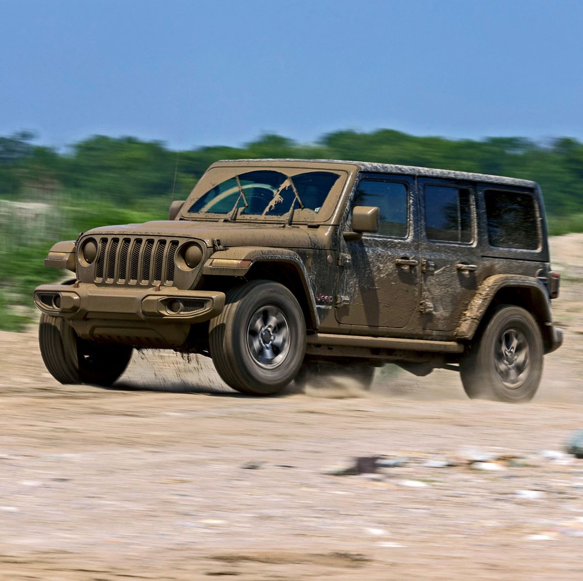 2018 Jeep Wrangler Rubicon Unlimited Is Tough With a Manual, V-6
