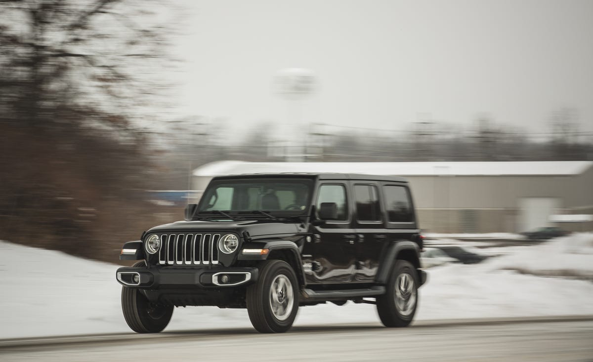 The Jeep Wrangler Outsold a Bunch of Popular Cars in April 2018 | News ...