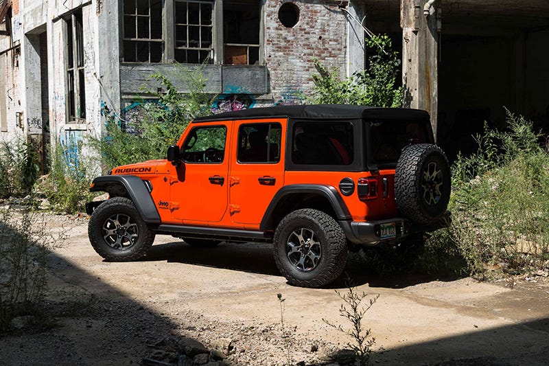 2018 Jeep Wrangler Unlimited Rubicon Automatic: Max Swagger